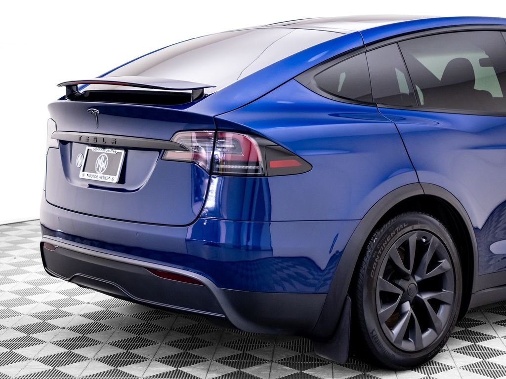 Used 2022 Deep Blue Metallic Tesla Base image 38