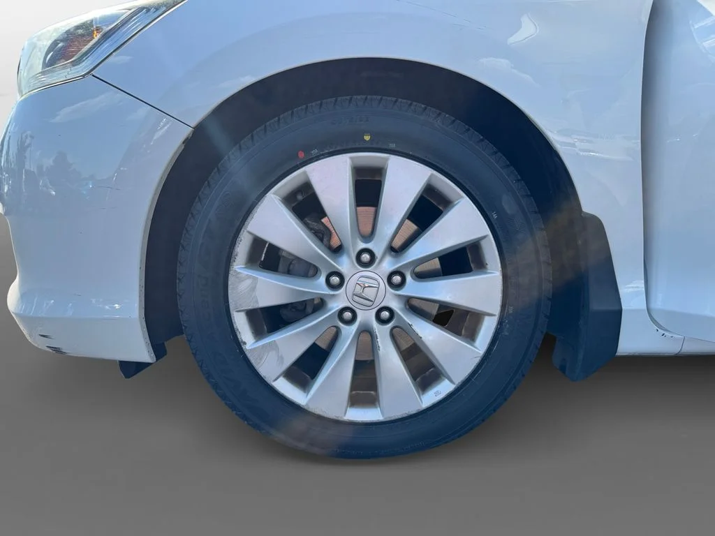 Used 2014 White Orchid Pearl Honda EX-L image 14
