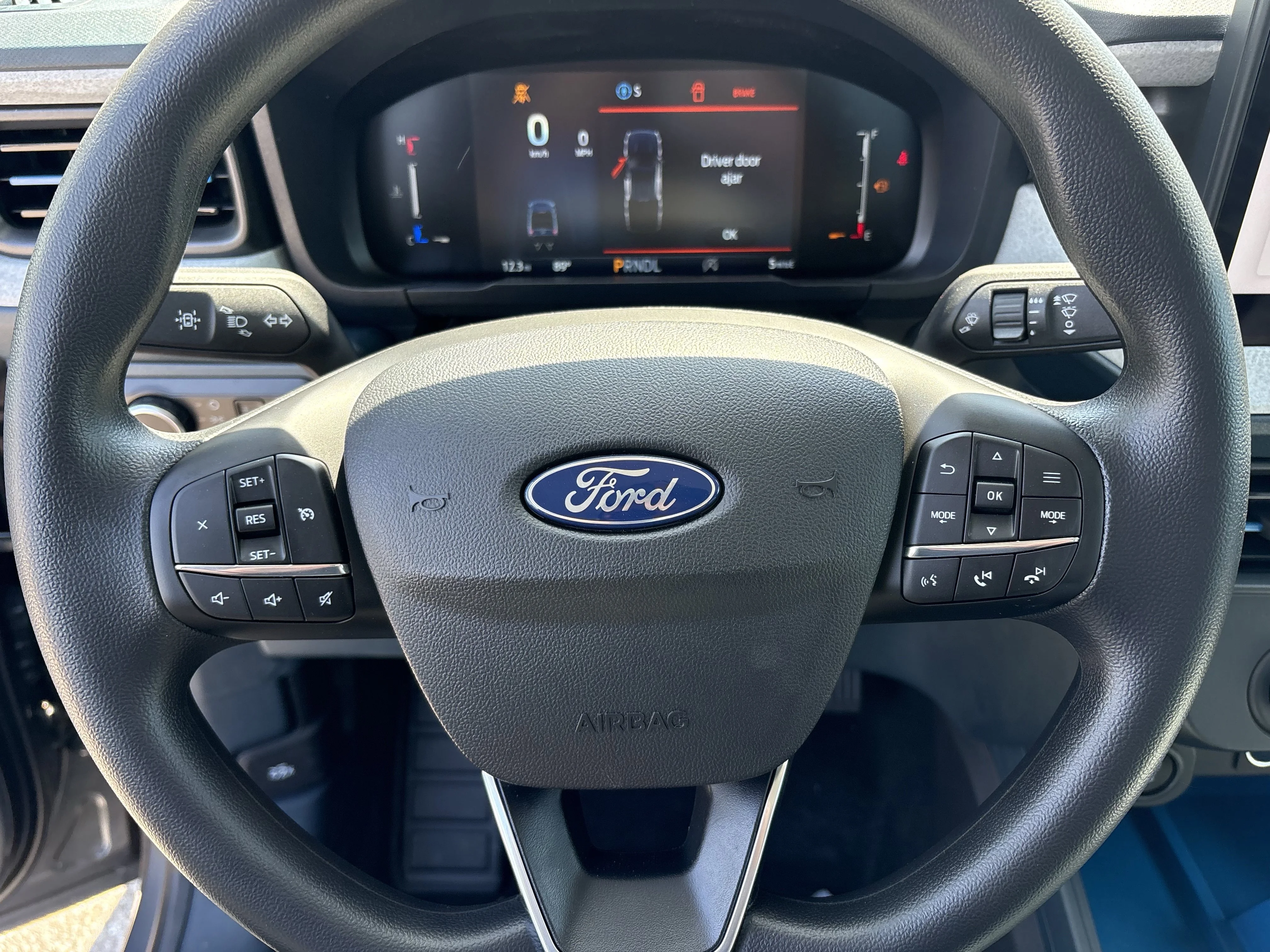 New 2026 Carbonized Gray Metallic Ford XLT image 24