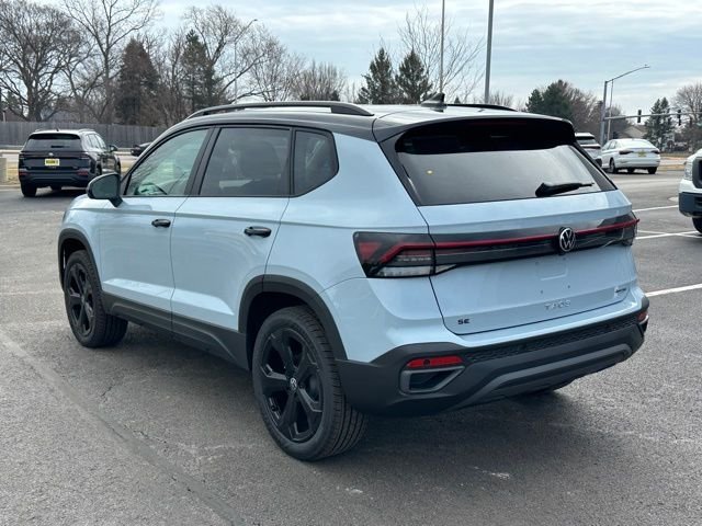 New 2026 Monument Gray W/Deep Black Roof Volkswagen 1.5T SE Black image 4