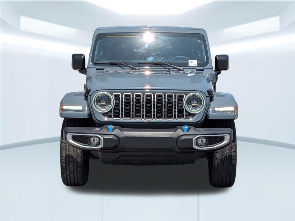 Used 2024 Gray Jeep Sahara 4xe image 10