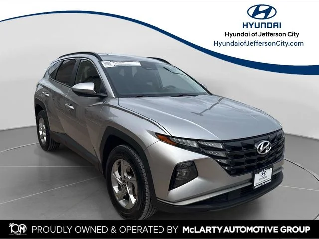 Used 2024 Silver Hyundai SEL image 1