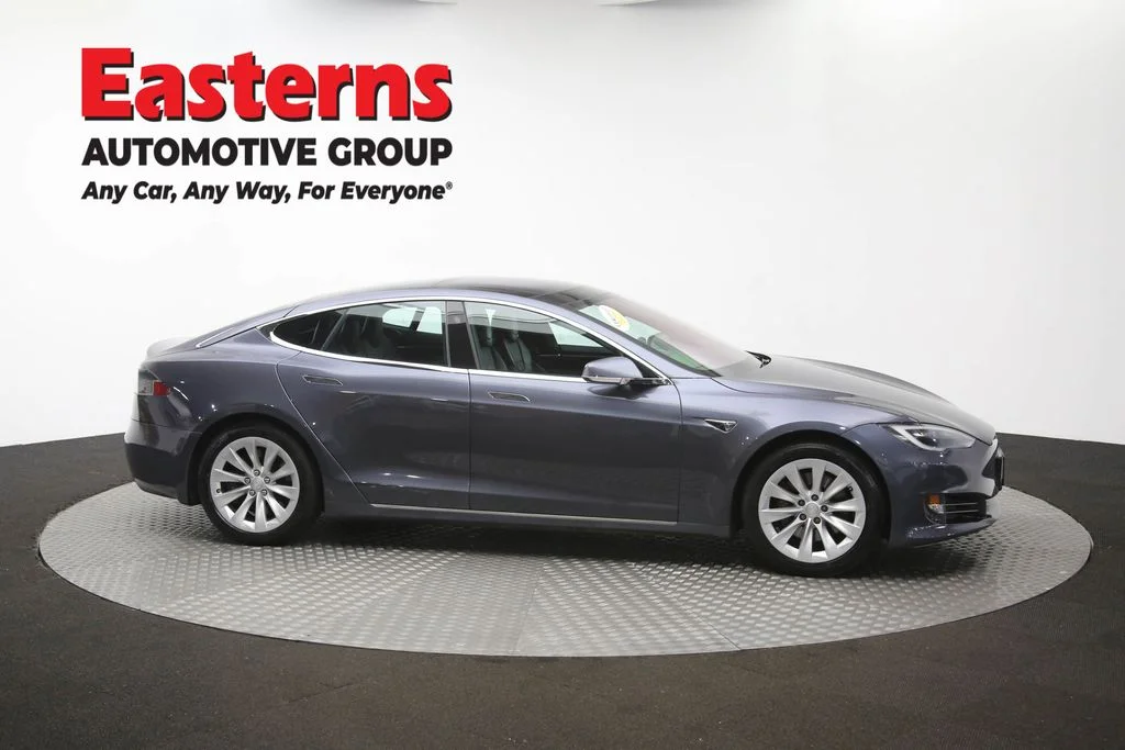 Used 2017 Gray Tesla 90D image 42
