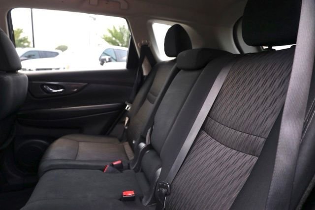 Used 2018 Magnetic Black Nissan SV image 32
