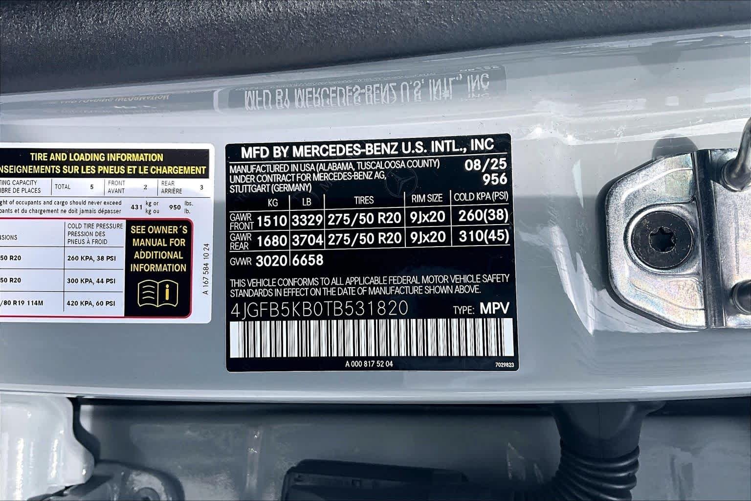 Used 2026 MANUFAKTUR Alpine Grey Mercedes-Benz GLE 450 image 32