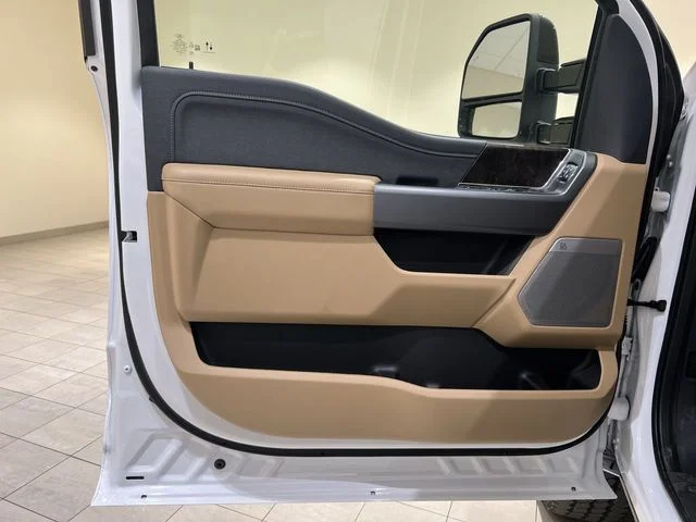 New 2026 Oxford White Ford F-250® Lariat® image 51