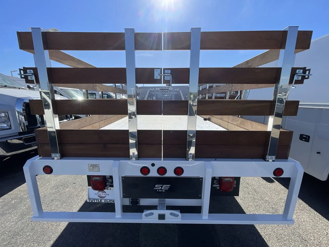 New 2026 Oxford White Ford XL image 5