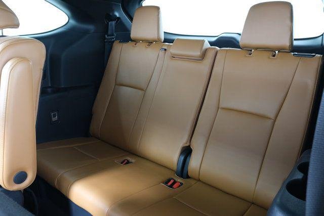 Certified Used 2021 RUBY FLARE PEARL Toyota  image 41