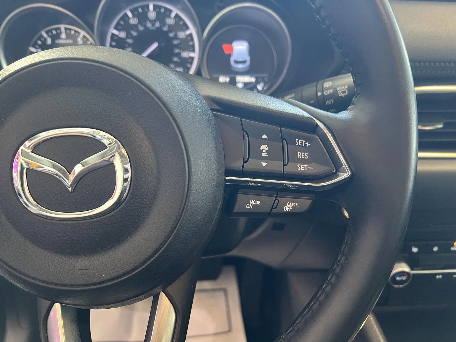 Used 2021  Mazda Touring image 34