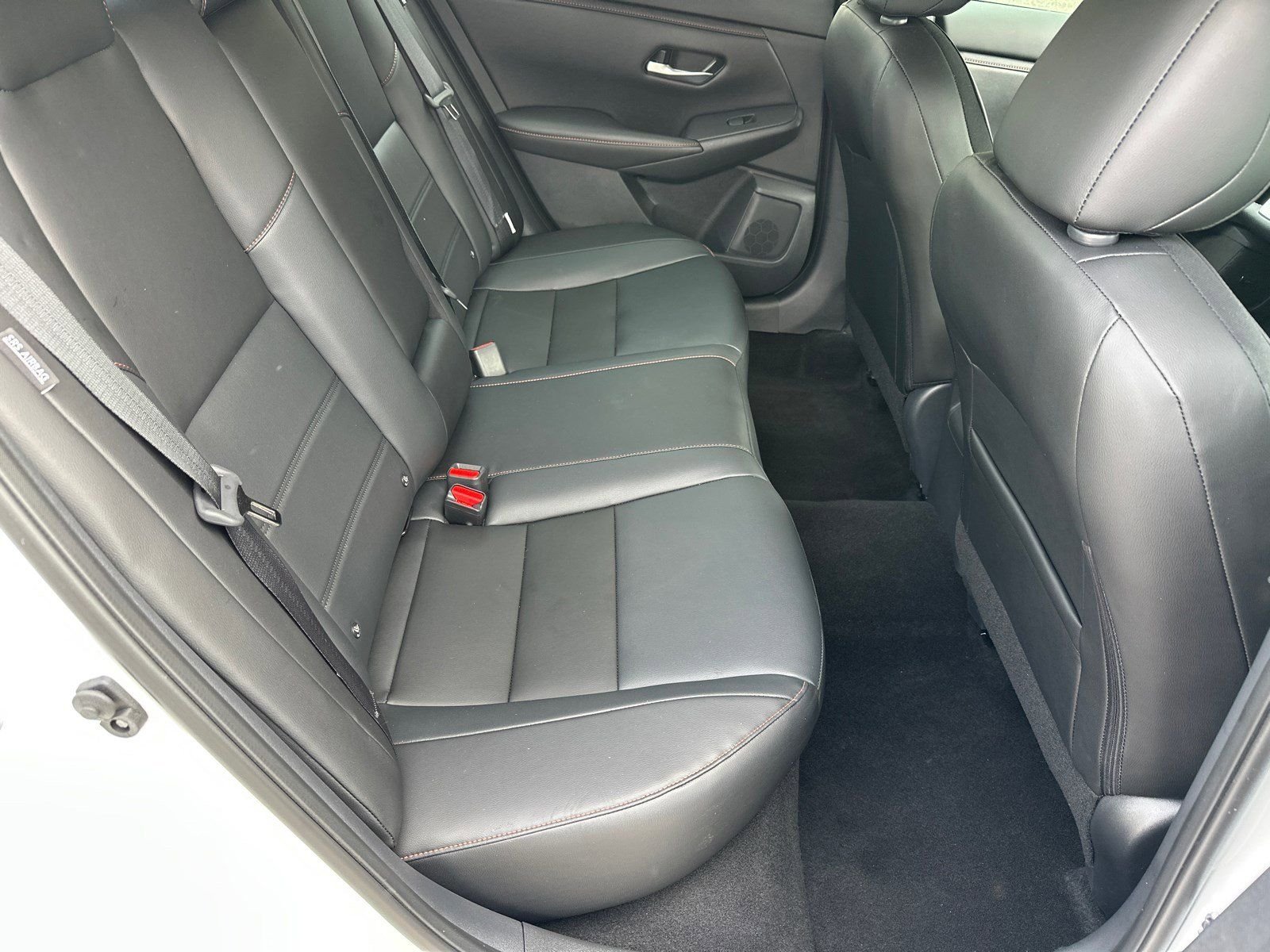 Certified Used 2025 White Nissan SR image 13