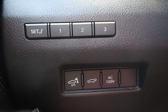 Used 2024 Silver Lexus 550 Luxury image 21