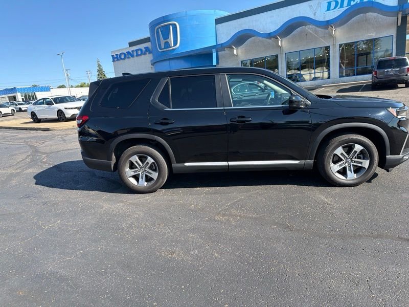 Used 2024  Honda EX-L image 8