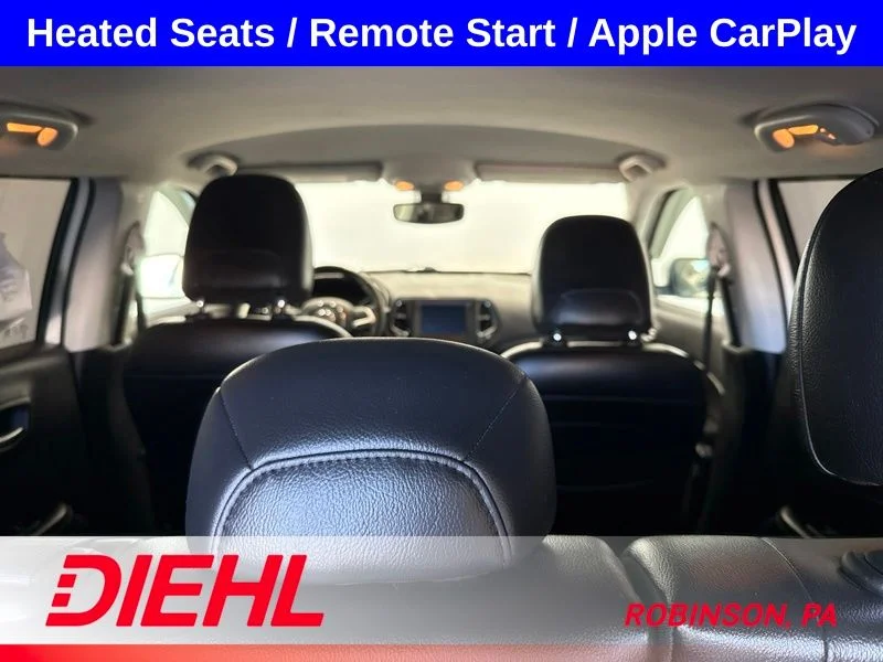 Used 2018 White Jeep Latitude image 11