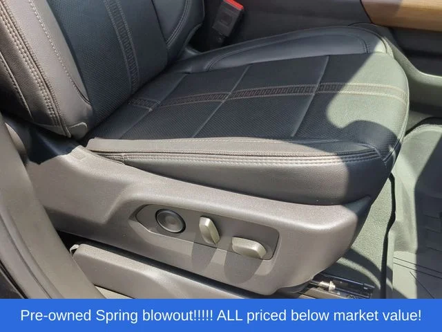 Used 2024 Black Chevrolet High Country image 52