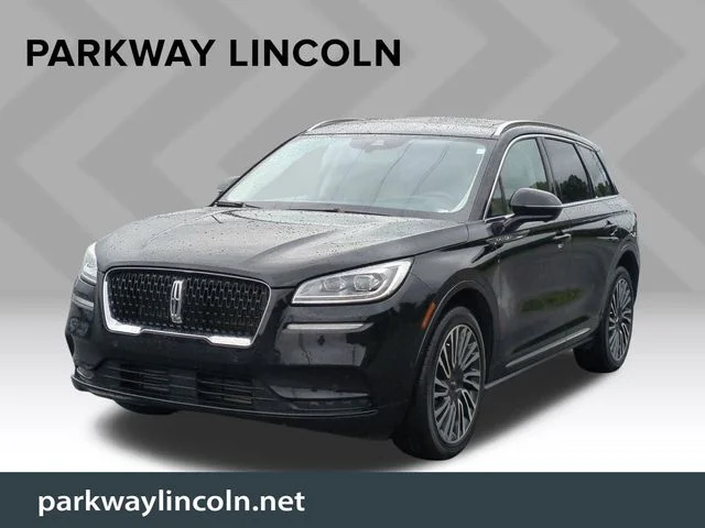Used 2022 Black Lincoln Reserve image 1
