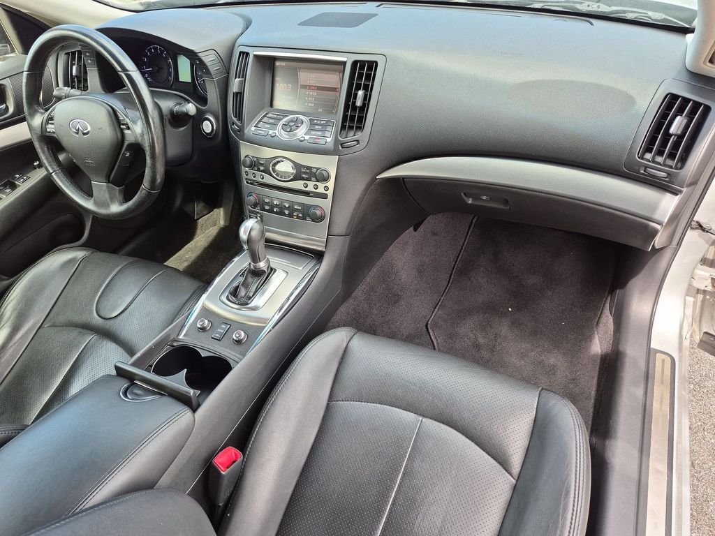 Used 2013 Silver INFINITI X image 29