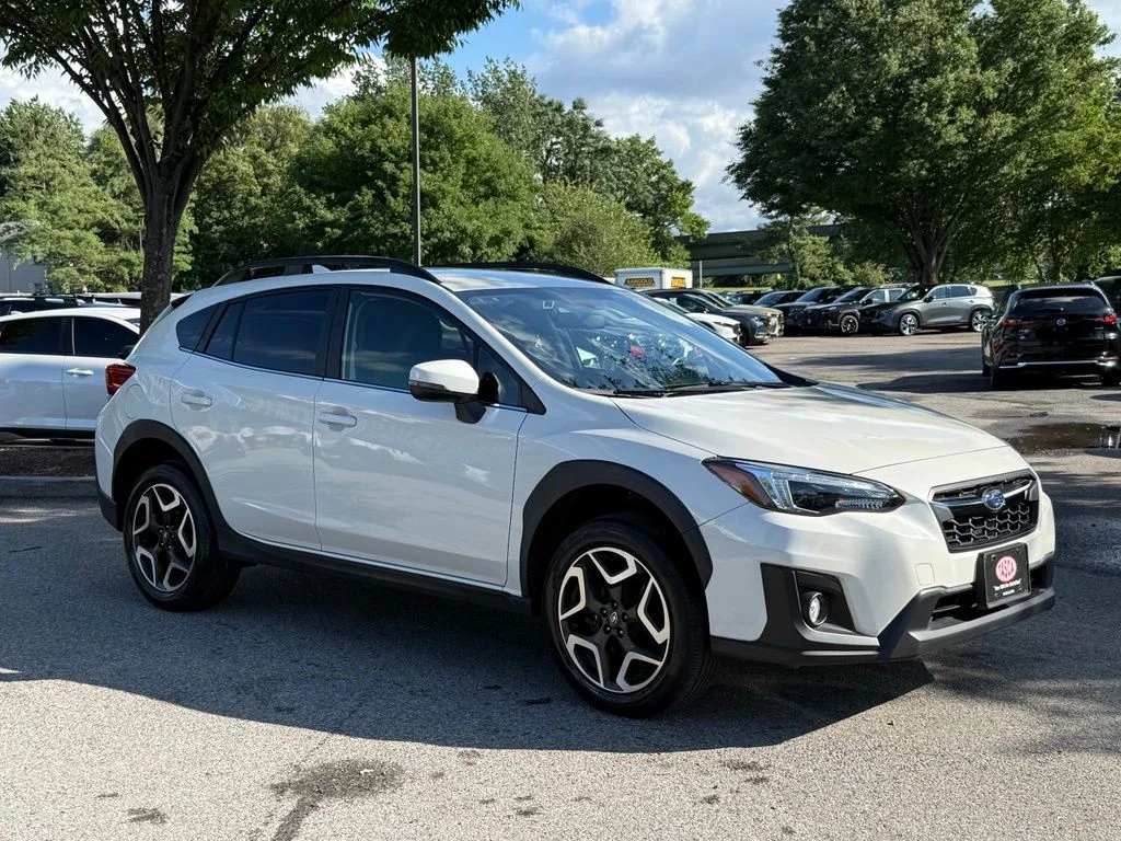 Used 2019 White Subaru 2.0i Limited image 1