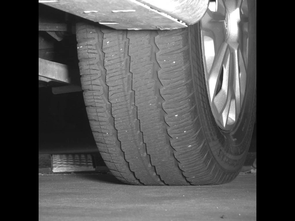 Used 2025 White Ford Base image 13