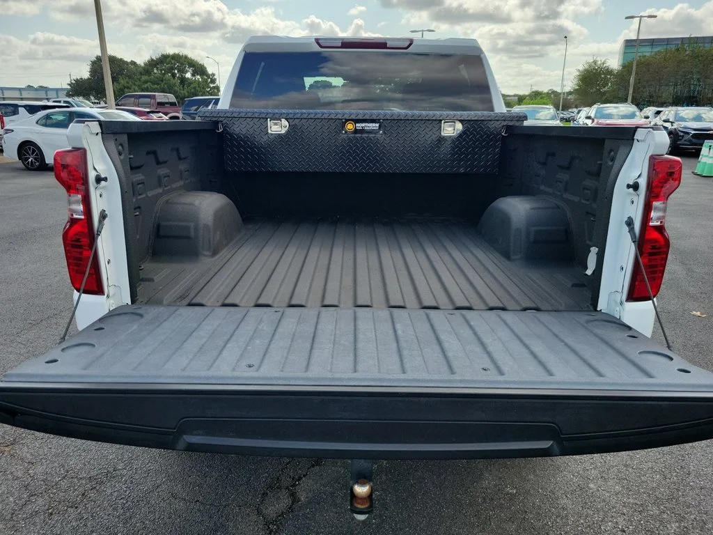 2024 Chevrolet Silverado 1500 Custom - Photo 25