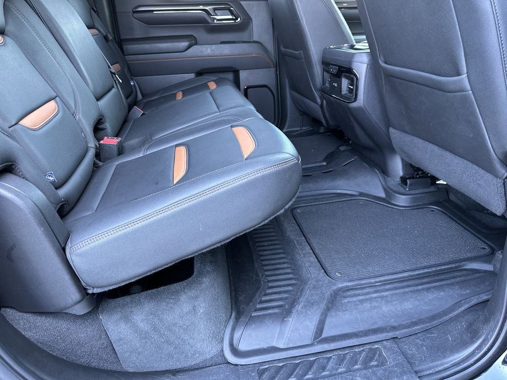 Used 2024 Black GMC AT4 image 36