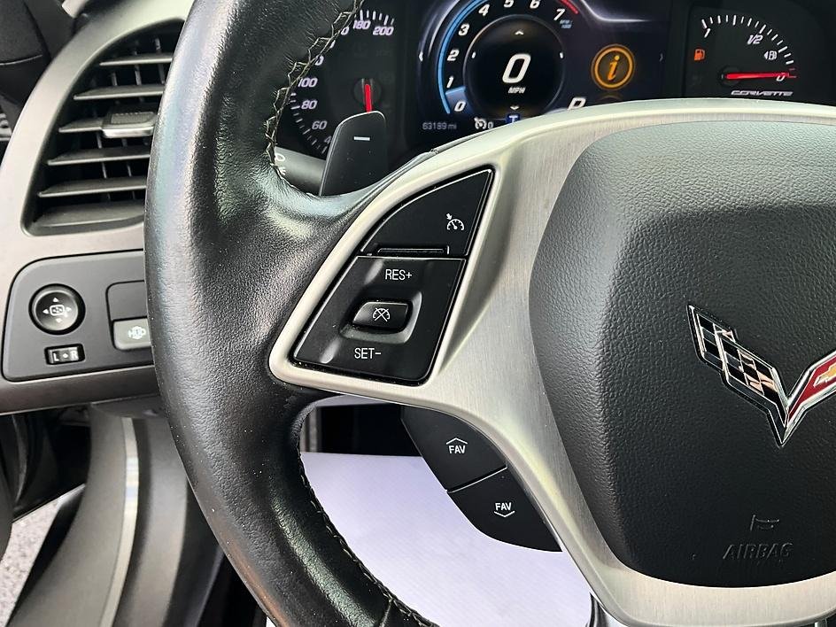 Used 2016 Gray Chevrolet Stingray Z51 image 27