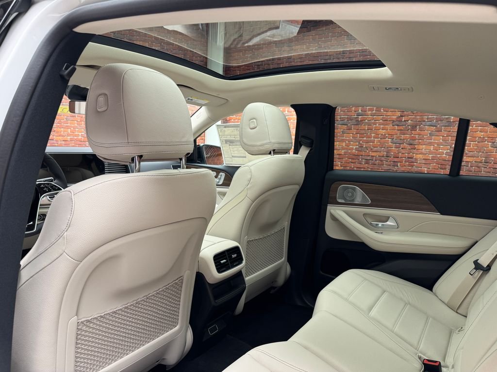New 2026 White Mercedes-Benz GLE 450 Coupe image 24