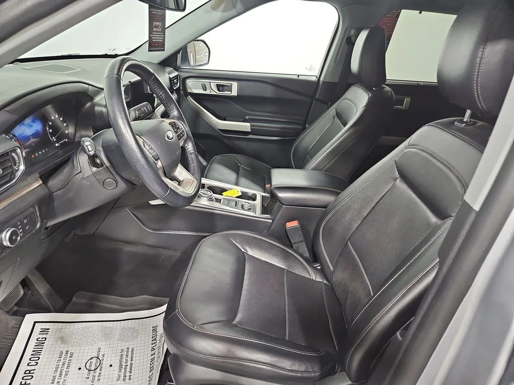 Used 2021 Silver Ford Limited image 10