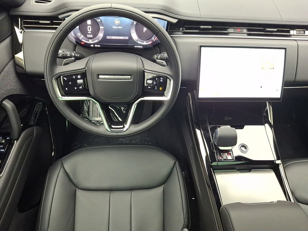 New 2026 Ostuni Pearl White Land Rover SE image 8