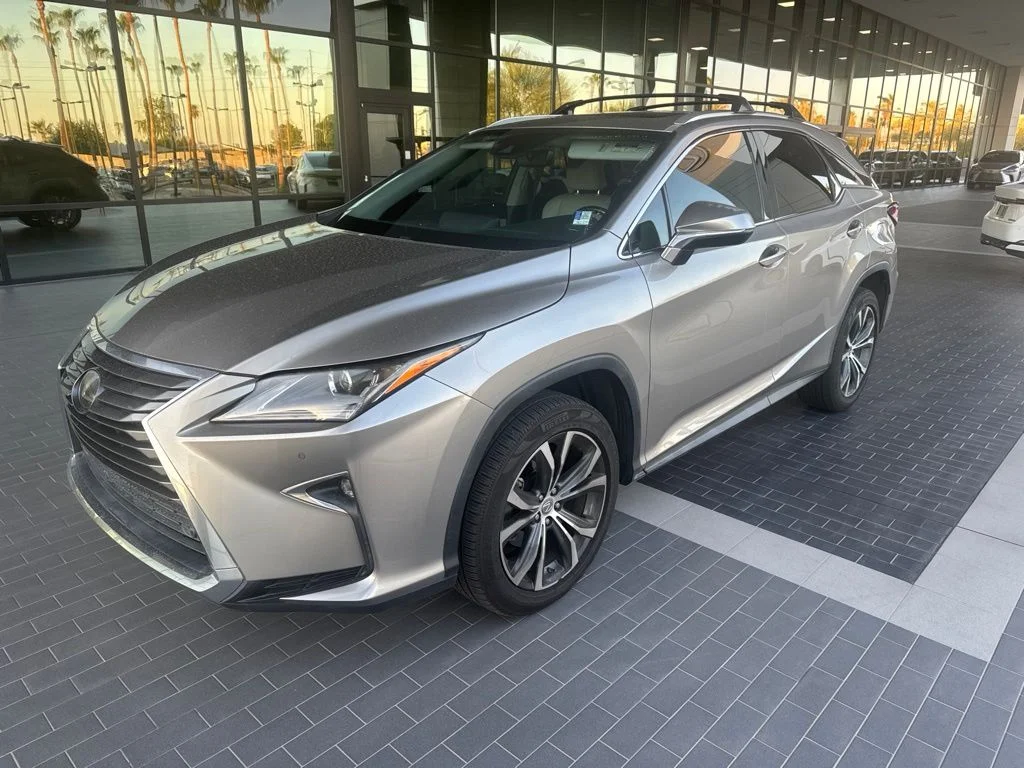 Used 2017 Silver Lexus 350 image 1