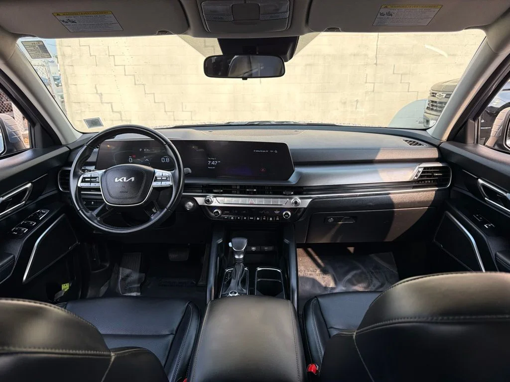 Used 2024 Silver Kia LX image 15