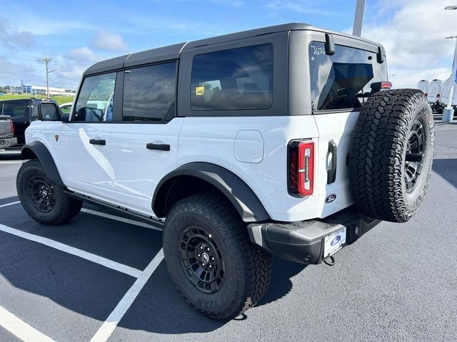 New 2026 Oxford White Ford Badlands image 4