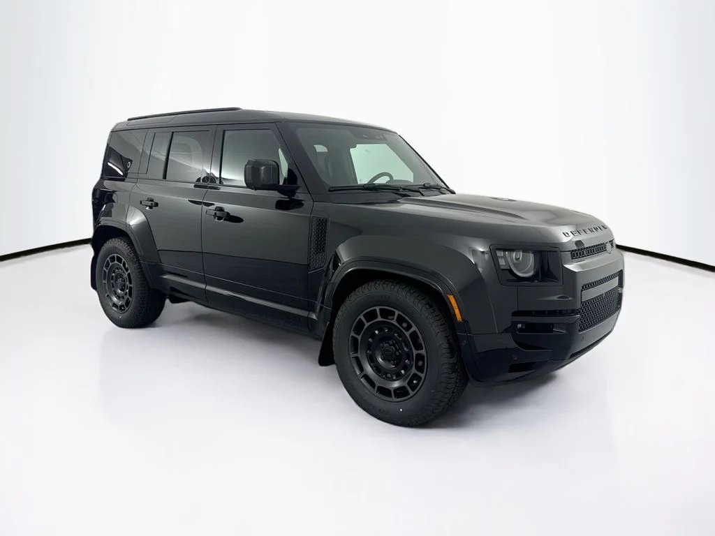 New 2026 Narvik Black Land Rover OCTA Black image 3