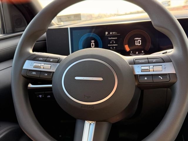 Used 2026 White Hyundai SEL image 18