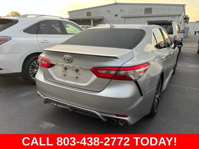 Used 2019 Silver Toyota SE image 3