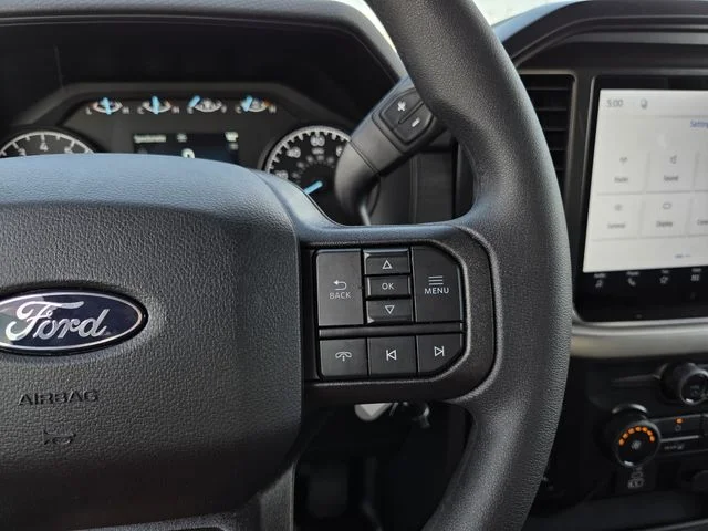 New 2026 Oxford White Ford XL image 40