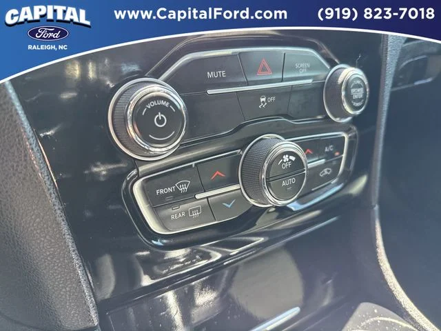 Used 2023 Red Chrysler Touring image 28