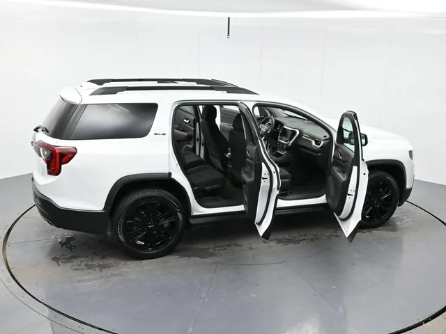 Used 2023 Summit White GMC SLE image 45
