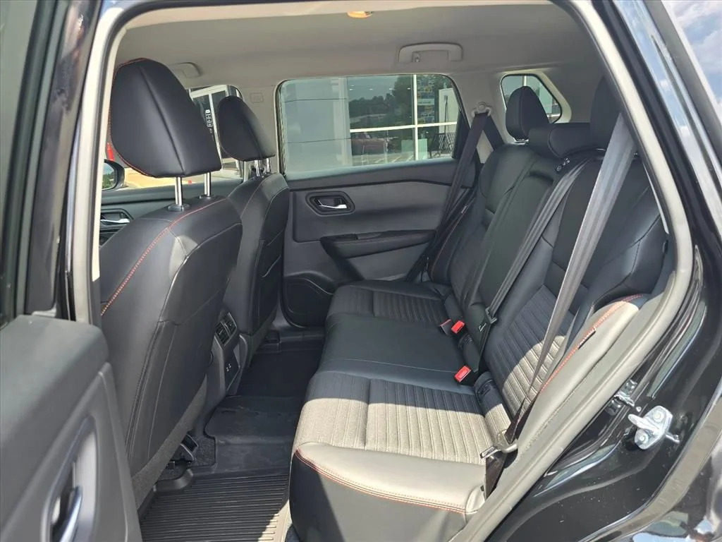 Used 2026 Black Nissan Rock Creek image 12