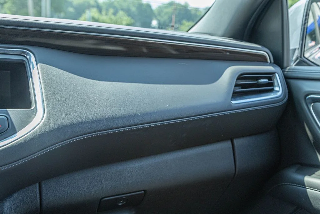 Used 2022 Gray GMC SLE image 25