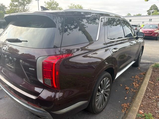 Used 2024 Sierra Burgundy Hyundai Calligraphy image 8