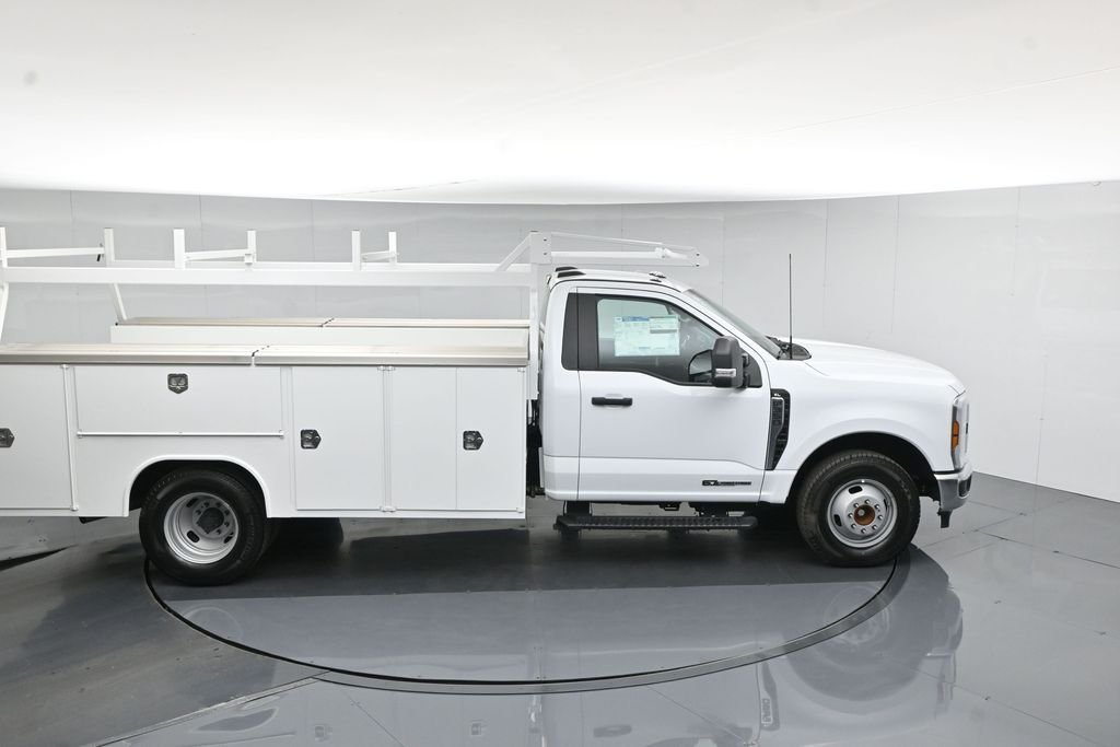 New 2025 Oxford White Ford XL image 44
