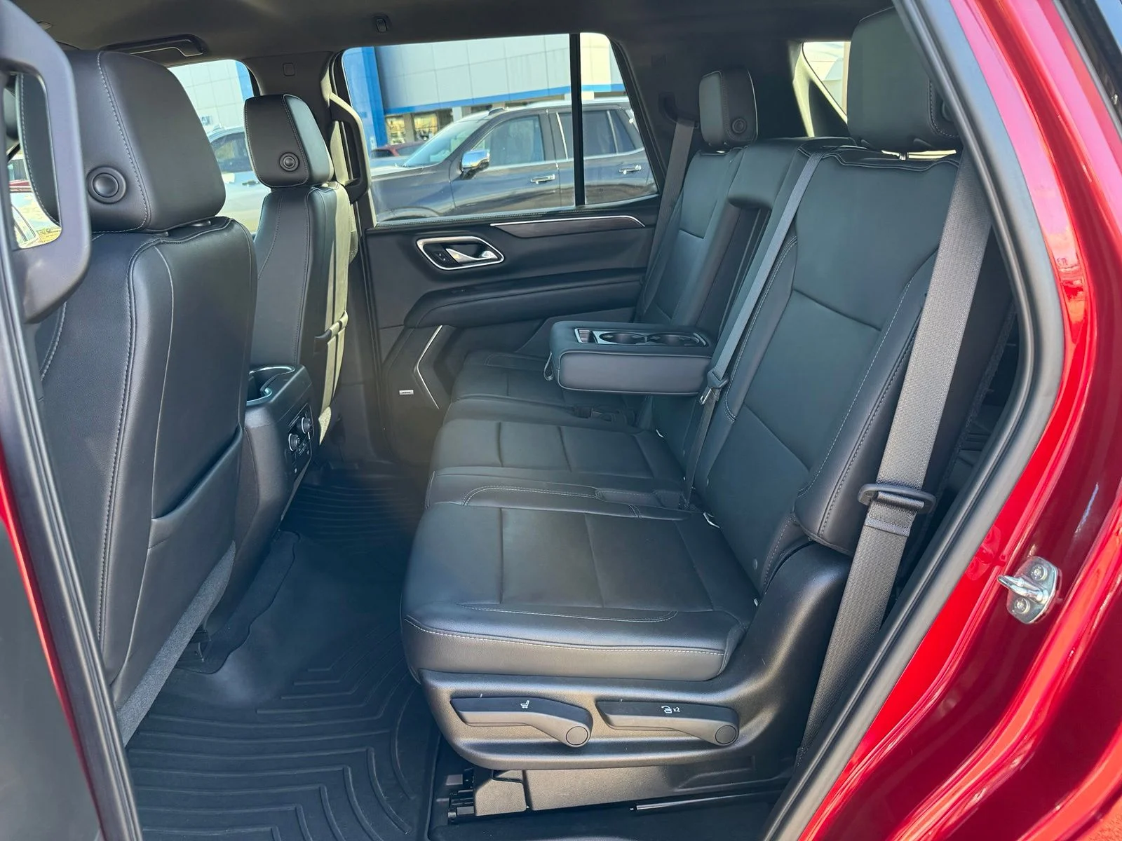 2021 Chevrolet Tahoe Z71 - Photo 38