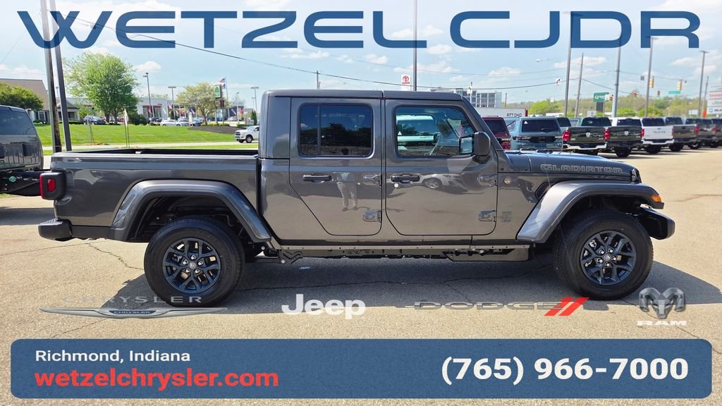 New 2026 Granite Crystal Metallic Clear-Coat Exterior Paint Jeep 85th Anniversary Edition image 8