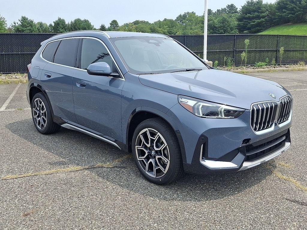 New 2026 Storm Bay Metallic BMW xDrive28i image 2