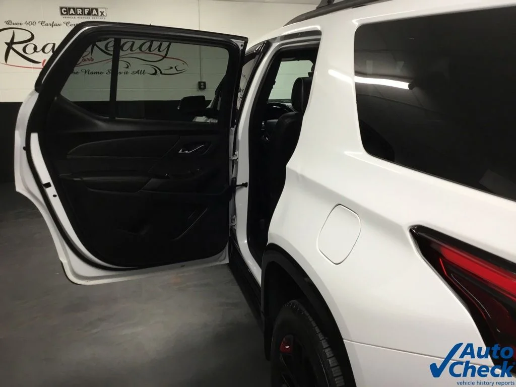 Used 2022 White Chevrolet Premier image 28
