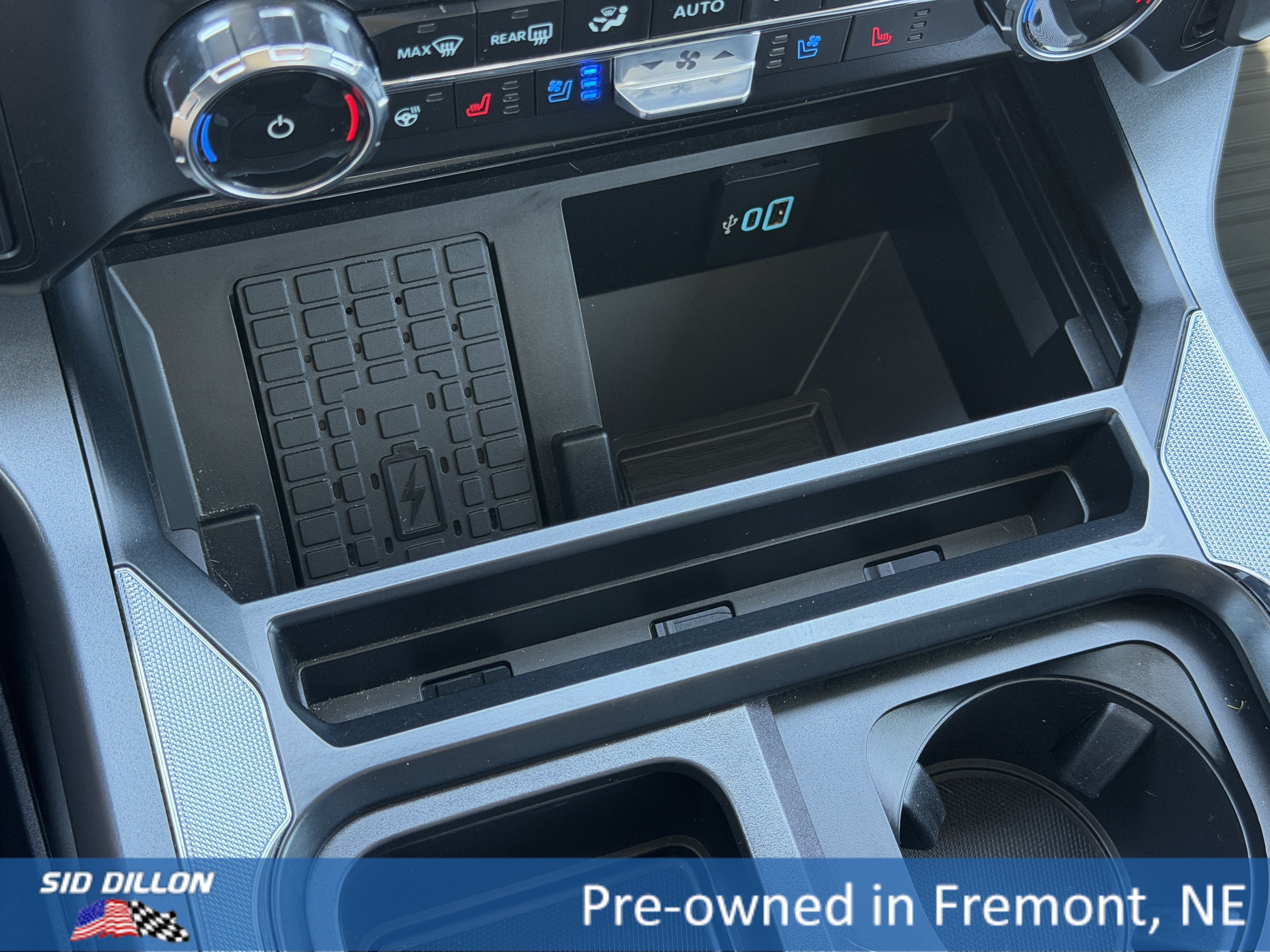 Used 2024 White Ford LARIAT image 14
