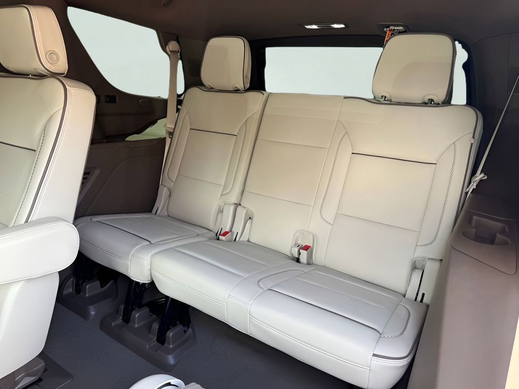 Used 2025 Volcanic Red Tintcoat GMC Denali image 18