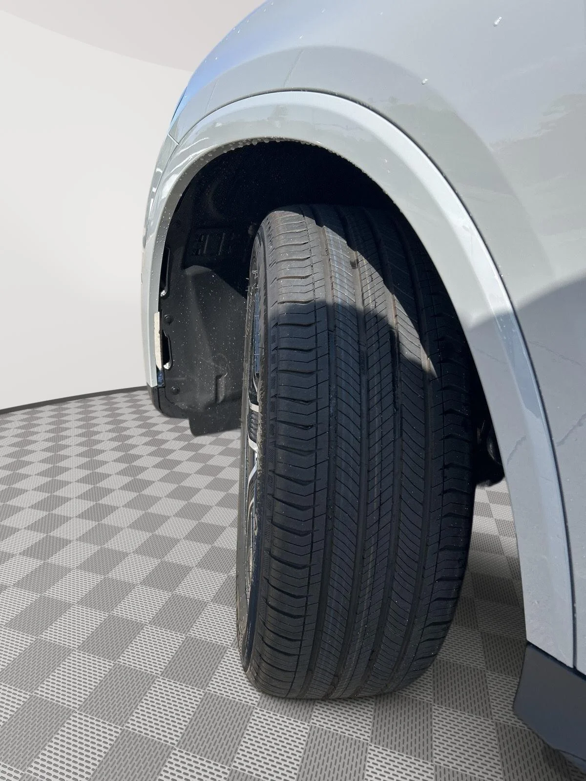 New 2027 MANUFAKTUR Alpine Grey Mercedes-Benz GLC 300 image 10