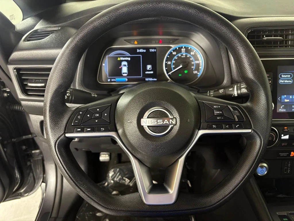 Used 2025 Gray Nissan S image 22