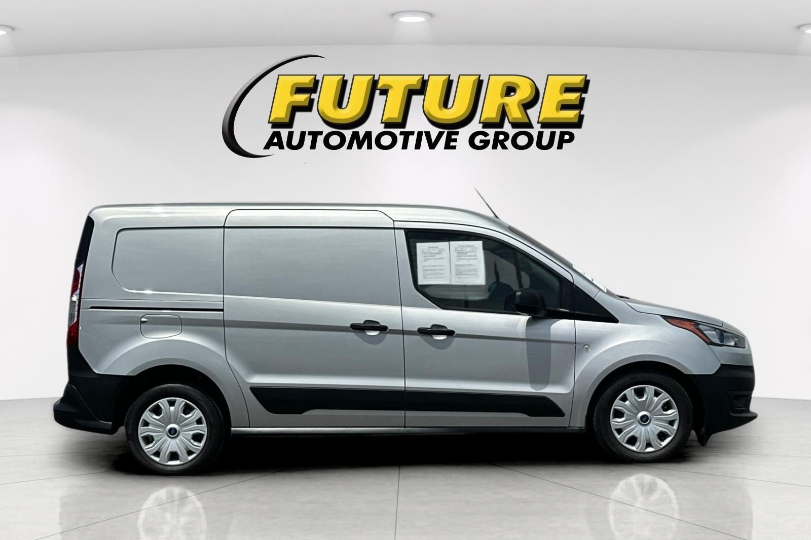 Used 2023 Silver Ford XL image 2